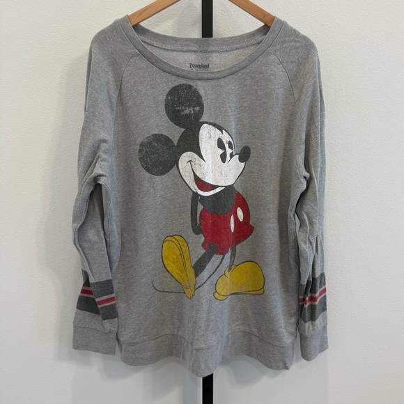 disneyland Tops - Disneyland Women's Gray Mickey Mouse Sweatshirt XL Casual Comfortable Vacation